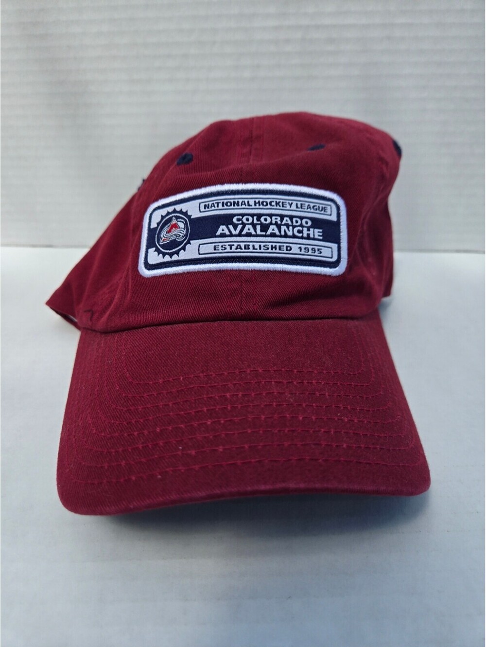 American Needle Colorado Avalanche NHL Adjustable Baseball Cap - Burgundy, Good